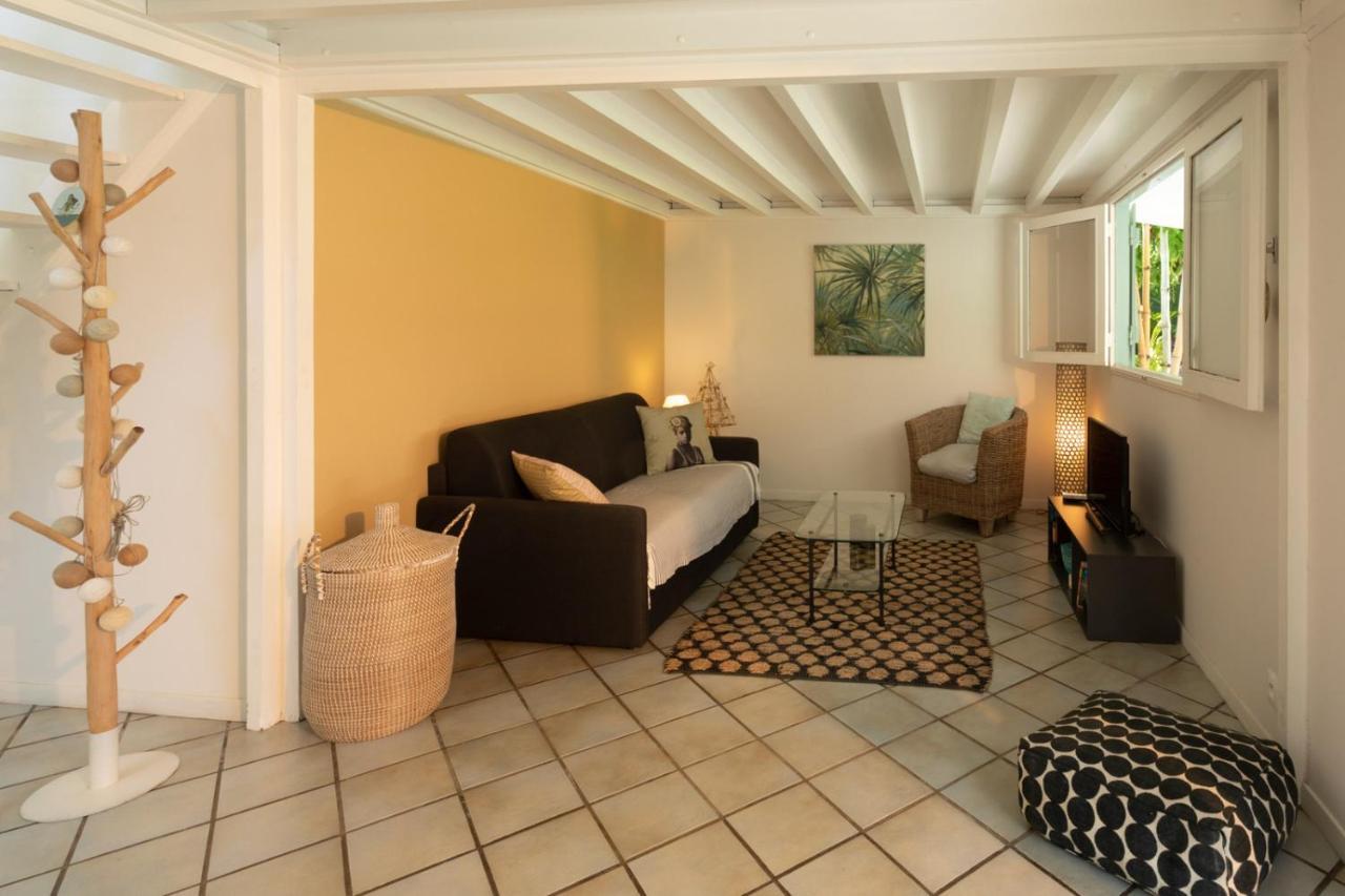 Jolie Case Creole, Lagon A Pied, Jardin Saint-Gilles-les Bains Ngoại thất bức ảnh